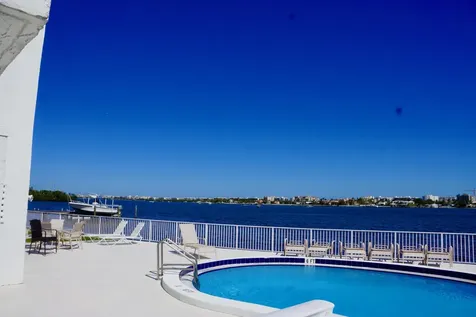 301 Croton Avenue Lantana FL 33462
