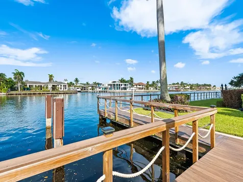 3224 S Ocean Boulevard Highland Beach FL 33487