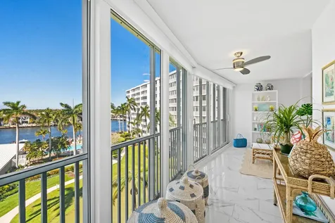 3224 S Ocean Boulevard Highland Beach FL 33487