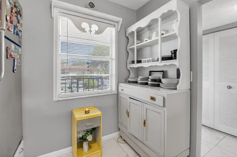 33 Abbey Lane Delray Beach FL 33446