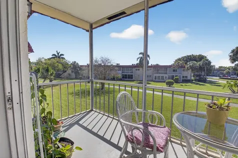 33 Abbey Lane Delray Beach FL 33446