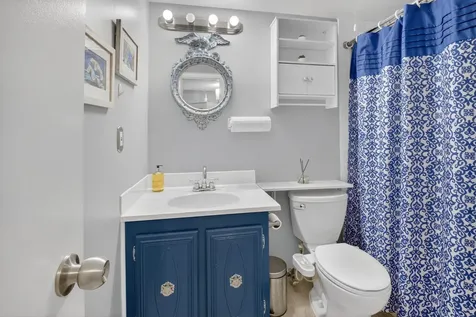 33 Abbey Lane Delray Beach FL 33446