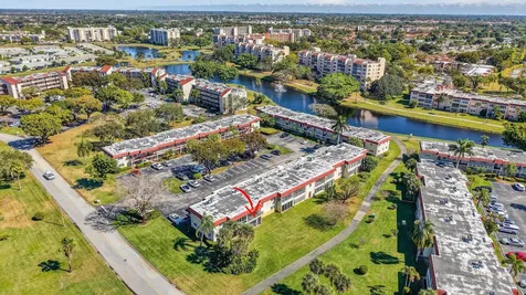 33 Abbey Lane Delray Beach FL 33446