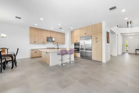 8260 Royal County Down Road Boca Raton FL 33434