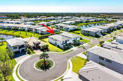 8260 Royal County Down Road Boca Raton FL 33434