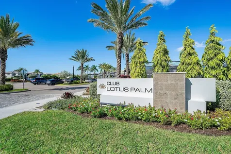 8260 Royal County Down Road Boca Raton FL 33434