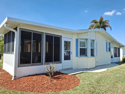 8478 Schefflera Court Port Saint Lucie FL 34952