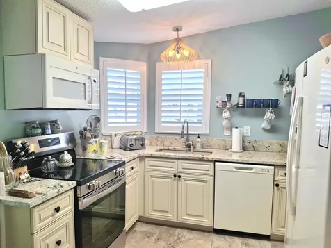 8478 Schefflera Court Port Saint Lucie FL 34952