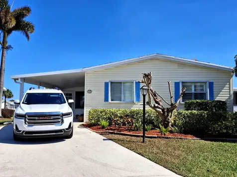 8478 Schefflera Court Port Saint Lucie FL 34952