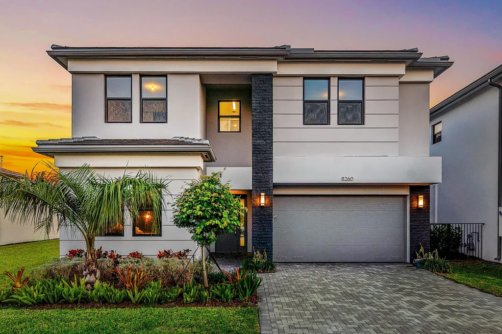 8260 Royal County Down Road Boca Raton FL 33434