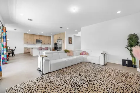 8260 Royal County Down Road Boca Raton FL 33434