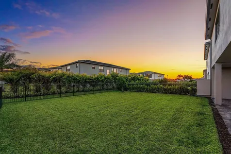 8260 Royal County Down Road Boca Raton FL 33434