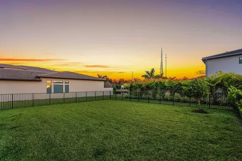 8260 Royal County Down Road Boca Raton FL 33434