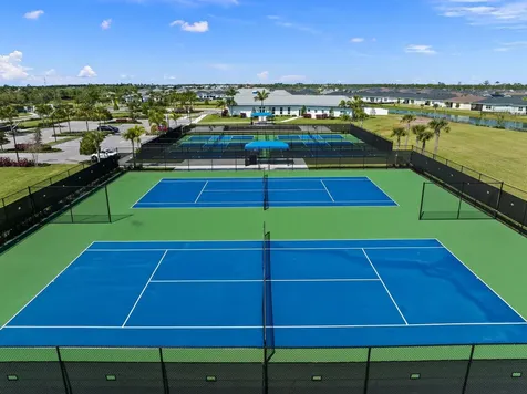 524 Se Mulberry Way Port Saint Lucie FL 34984