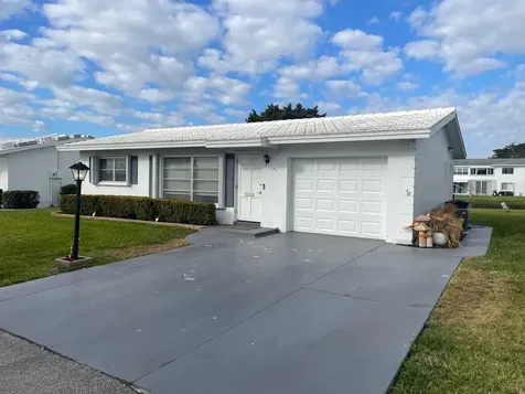 131 NW 14th Street Boynton Beach FL 33426