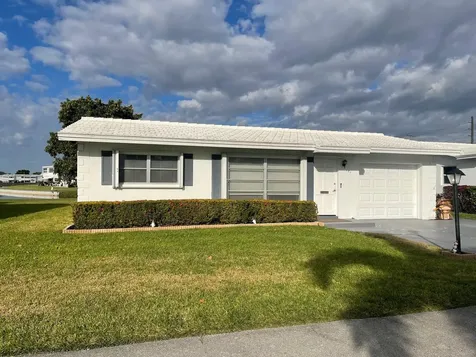 131 NW 14th Street Boynton Beach FL 33426