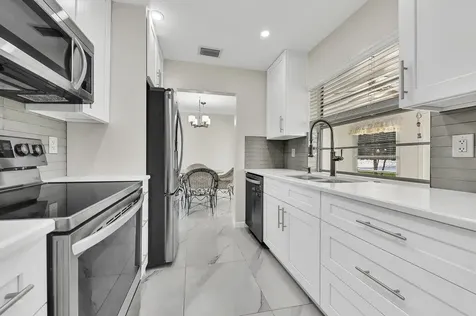 131 NW 14th Street Boynton Beach FL 33426