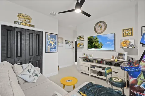 684 Sw Pennfield Terrace Stuart FL 34997