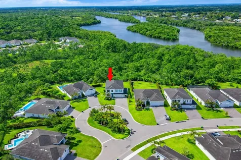 684 Sw Pennfield Terrace Stuart FL 34997