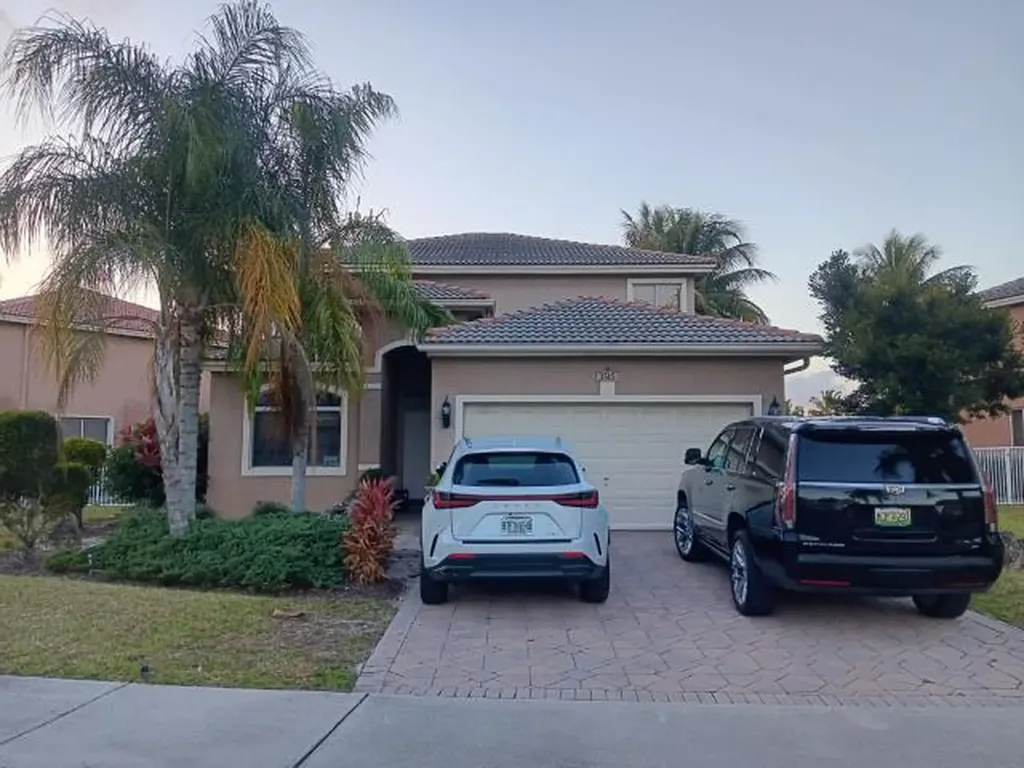 3745 Woodfield Court Coconut Creek FL 33073