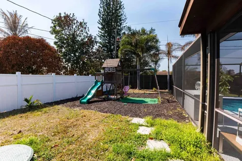 138 Nw Friar Street Port Saint Lucie FL 34983