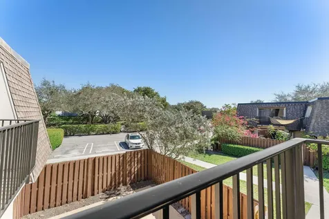 2893 SW 22nd Circle Delray Beach FL 33445