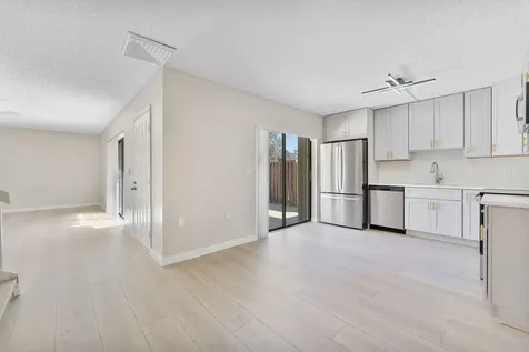 2893 SW 22nd Circle Delray Beach FL 33445
