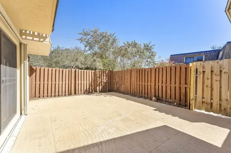 2893 SW 22nd Circle Delray Beach FL 33445