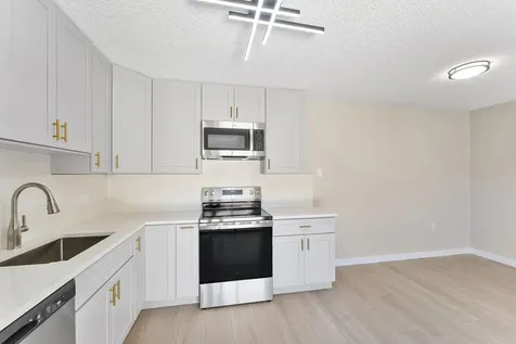 2893 SW 22nd Circle Delray Beach FL 33445