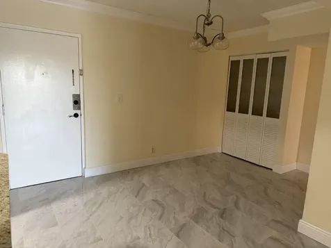 470 NW 20th Street Boca Raton FL 33431