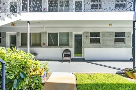 302 Lake Osborne Drive Lake Worth Beach FL 33461