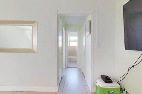 302 Lake Osborne Drive Lake Worth Beach FL 33461