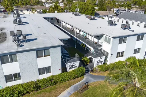 302 Lake Osborne Drive Lake Worth Beach FL 33461