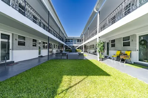 302 Lake Osborne Drive Lake Worth Beach FL 33461
