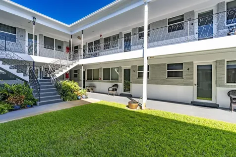 302 Lake Osborne Drive Lake Worth Beach FL 33461