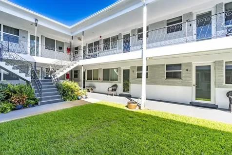 302 Lake Osborne Drive Lake Worth Beach FL 33461