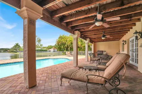 7691 Estrella Circle Boca Raton FL 33433