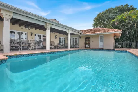 7691 Estrella Circle Boca Raton FL 33433