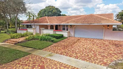 7691 Estrella Circle Boca Raton FL 33433