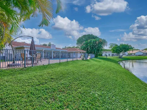 7691 Estrella Circle Boca Raton FL 33433