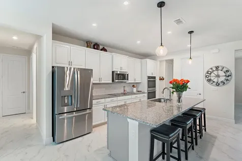 6291 Arcadia Square Vero Beach FL 32966