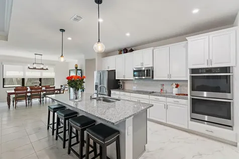 6291 Arcadia Square Vero Beach FL 32966