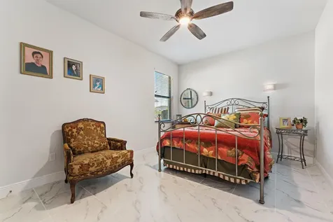 6291 Arcadia Square Vero Beach FL 32966