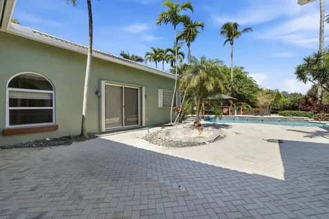 8634 Sawpine Road Delray Beach FL 33446