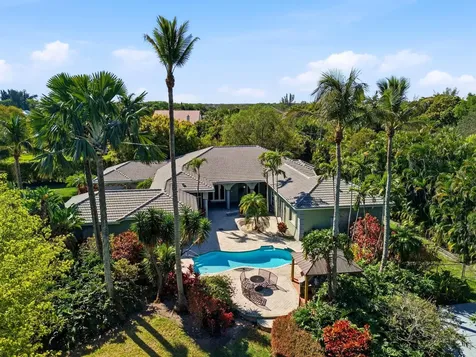 8634 Sawpine Road Delray Beach FL 33446