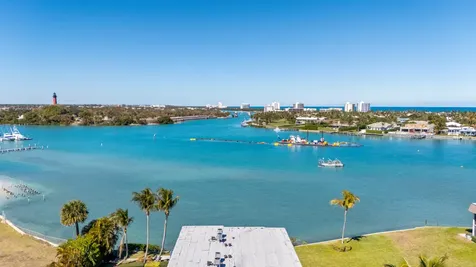 755 Saturn Street Jupiter FL 33477