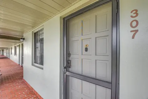 4070 Tivoli Court Lake Worth FL 33467