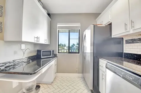4070 Tivoli Court Lake Worth FL 33467