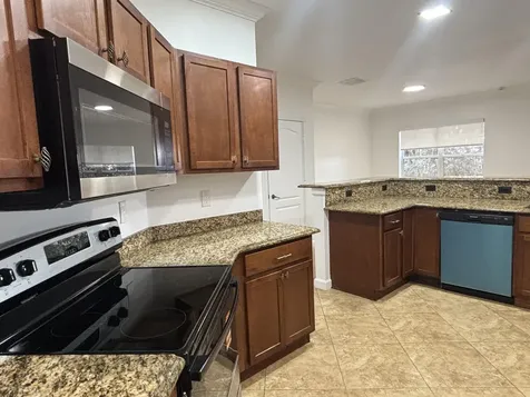 2555 Creekside Drive Fort Pierce FL 34981