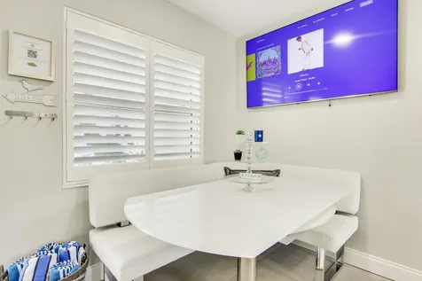 100 Venetian Drive Delray Beach FL 33483